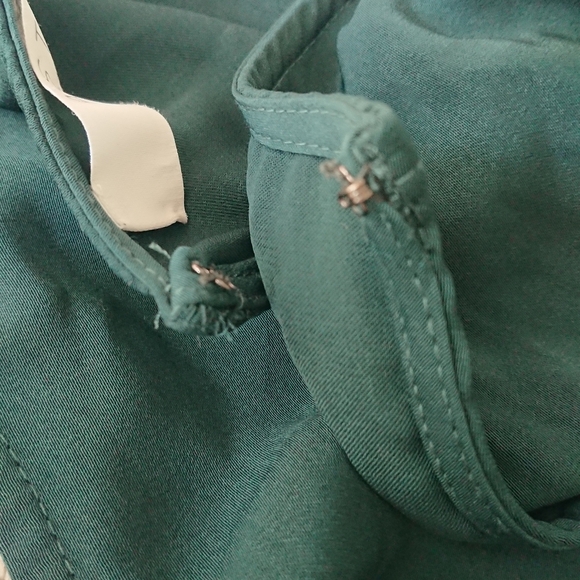 ASTR the Label Side Tie Jumpsuit Green Surplice V-Neck Wrap Style SIZE S - Picture 8 of 13